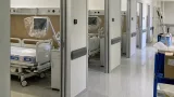 El Santa Lucía reabrirá esta semana cuatro habitaciones de Oncohematología tras el incendio