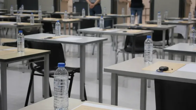 El SMS convoca a 1.264 aspirantes este domingo para 68 plazas en la UMU